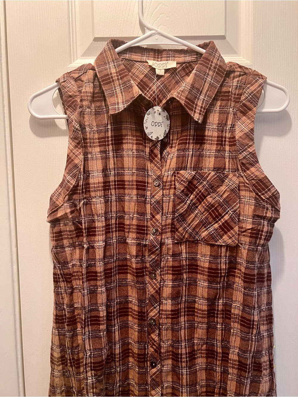 ODDY Sleeveless Plaid Button-Front Top with Embroidered Back - Brown/Pink - Picture 3 of 5